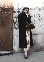 Load image into Gallery viewer, Oversize cashmere coat with stand collar in brown