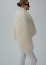 Load image into Gallery viewer, Short shag shearling coat in cream
