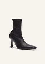 Load image into Gallery viewer, AW23 ANKLE BOOTS LEATHER BLACK
