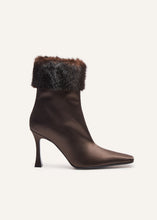 Load image into Gallery viewer, AW23 ANKLE BOOTS SATIN BROWN FAUX FUR
