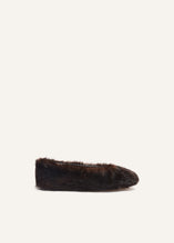 Load image into Gallery viewer, AW23 BALLET FLATS FAUX FUR BLACK
