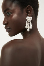 Load image into Gallery viewer, AW23 EARRINGS 21 SILVER
