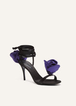 Load image into Gallery viewer, Double purple flower heel sandals in black satin
