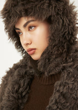 Load image into Gallery viewer, AW23 LEATHER 22 HAT SHEARLING BROWN
