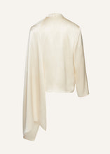 Load image into Gallery viewer, AW24 BLOUSE 01 CREAM
