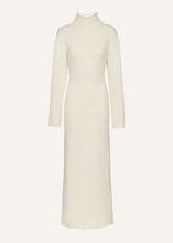 Load image into Gallery viewer, AW24 KNITWEAR 04 DRESS CREAM
