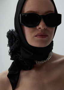 Brooch jersey veil scarf in black