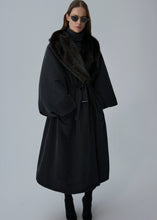Load image into Gallery viewer, AW25 COAT 07 BLACK

