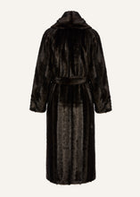 Load image into Gallery viewer, AW25 COAT 09 BROWN
