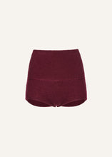 Load image into Gallery viewer, AW25 KNITWEAR 04 SHORTS BORDEAUX
