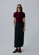 Load image into Gallery viewer, AW25 KNITWEAR 05 TOP BORDEAUX
