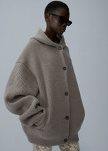 Load image into Gallery viewer, AW25 KNITWEAR 21 CARDIGAN BEIGE
