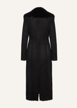 Load image into Gallery viewer, Longline shearling coat in black
