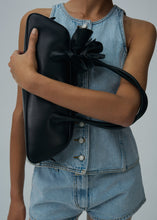 Load image into Gallery viewer, Brigitte trapeze bag in black leather and silver
