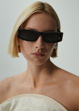 Load image into Gallery viewer, Rectangular sunglasses in black crystals
