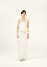 Load image into Gallery viewer, Square neck tank top in white
