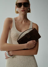 Load image into Gallery viewer, PF24 APOLONIA BAG BROWN SUEDE
