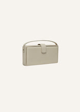 Load image into Gallery viewer, PF24 APOLONIA BAG CREAM LEATHER
