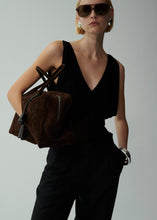 Load image into Gallery viewer, Large Brigitte bag in brown suede
