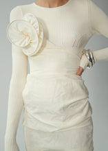 Load image into Gallery viewer, PF24 DRESS 06 CREAM
