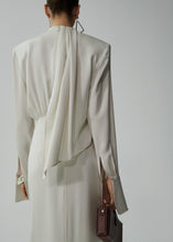 Load image into Gallery viewer, PF24 DRESS 18 BEIGE
