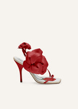 Load image into Gallery viewer, PF24 SANDALS CREAM FLOWER RED
