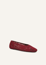 Load image into Gallery viewer, PF25 BALLET FLATS CROCHET BURGUNDY
