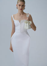 Load image into Gallery viewer, PF25 DRESS 09 WHITE
