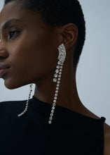Load image into Gallery viewer, PF25 EARRINGS 16 SILVER
