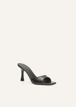 Load image into Gallery viewer, PF25 ESTONIA HEELS LEATHER BLACK
