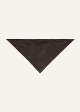 Load image into Gallery viewer, PF25 LEATHER 26 SCARF BROWN
