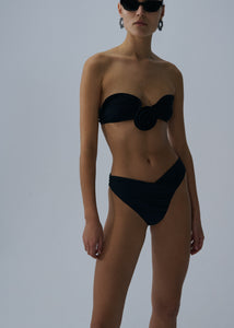Ruched asymmetric swim bottom in black