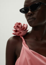 Load image into Gallery viewer, One shoulder rose appliqué silk midi dress in pink
