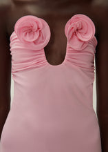 Load image into Gallery viewer, Strapless flower appliqué maxi dress in pink
