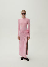 Load image into Gallery viewer, Gathered long sleeve maxi dress in pink
