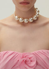 Load image into Gallery viewer, RE24 NECKLACE 01 WHITE
