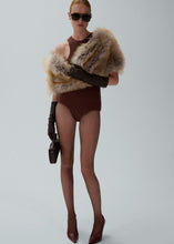 Load image into Gallery viewer, Fur shawl in beige
