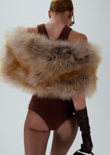 Load image into Gallery viewer, Fur shawl in beige
