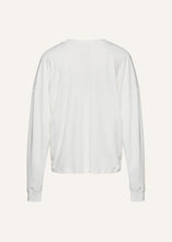 Load image into Gallery viewer, RE25 LONGSLEEVE 01 CREAM
