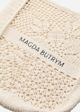 Load image into Gallery viewer, Crochet tote in cream
