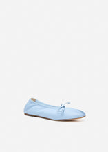 Load image into Gallery viewer, RE26 BALLET FLATS BLUE LEATHER
