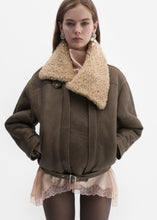 Load image into Gallery viewer, RE26 LEATHER 04 SHEARLING JACKET BROWN
