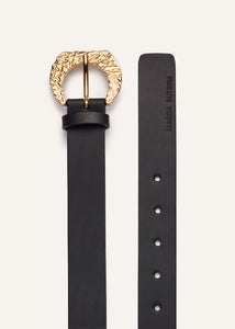 Sculpted buckle belt in smooth leather