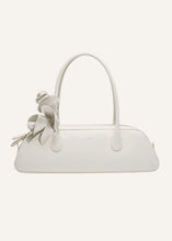 Load image into Gallery viewer, SS24 BRIGITTE BAG CREAM TRAPEZE
