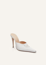 Load image into Gallery viewer, SS24 HIGH MULES SATIN PEARLS CREAM
