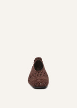 Load image into Gallery viewer, SS25 BALLET FLATS CROCHET BROWN
