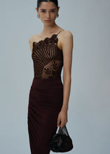 Load image into Gallery viewer, Small Devana bag in brown
