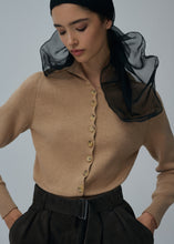 Load image into Gallery viewer, SS25 KNITWEAR 12 SWEATER BEIGE
