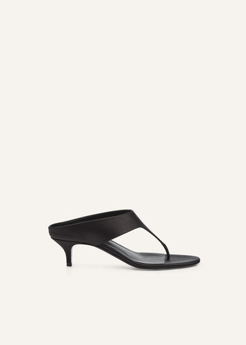 SS25 THONG HEEL SANDALS BLACK