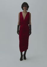 Load and play video in Gallery viewer, Ruched V-neck midi dress in red
